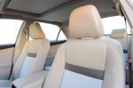 Toyota Camry Hybrid 2013 года